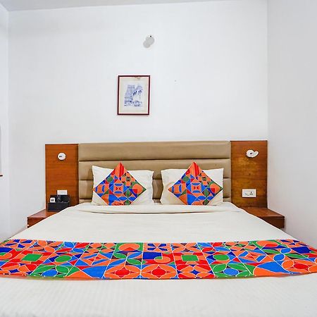 Fabexpress Le Aham Boutique - Auroville Beach - 600M ポンディシェリ エクステリア 写真