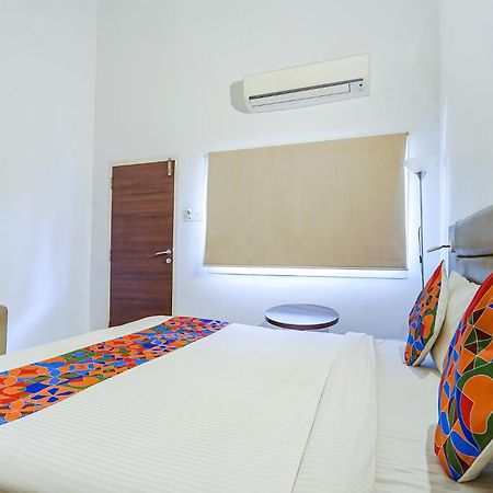Fabexpress Le Aham Boutique - Auroville Beach - 600M ポンディシェリ エクステリア 写真