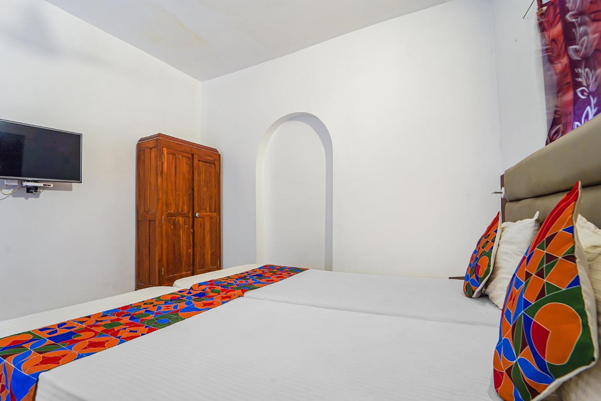 Fabexpress Le Aham Boutique - Auroville Beach - 600M ポンディシェリ エクステリア 写真
